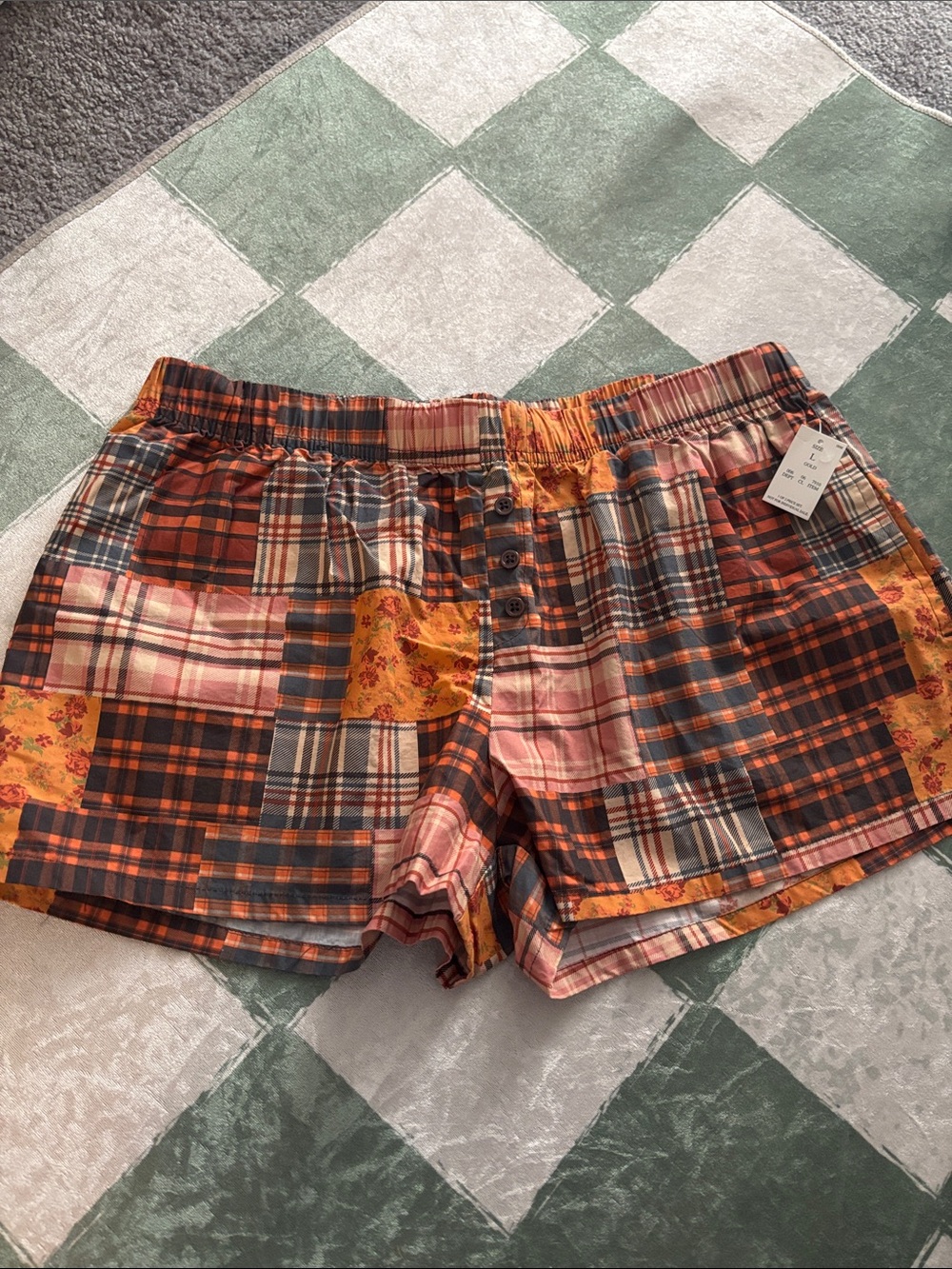 NWT Harr Potter Patchwork Plaid Women’s Relaxed Shorts - Orange & Pink